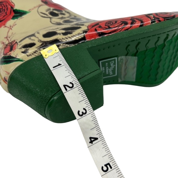 NWOT Rose & Skull Rain Boots Women's Size 11 (Runs Small) Western Rain Boots - Picture 10 of 13